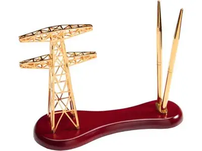 Показать основное фото