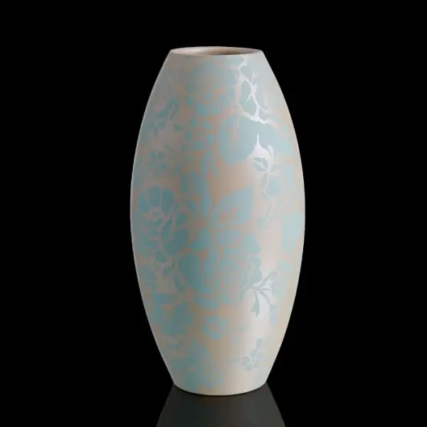 Показать основное фото