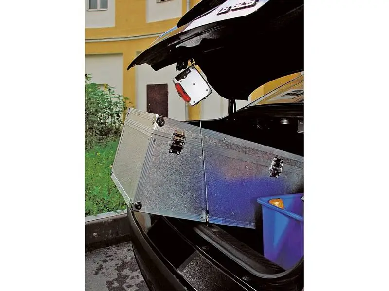 Показать дополнительное фото 1