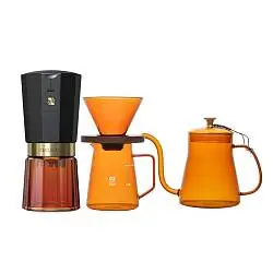 Кофейный набор Amber Coffee Maker Set, кофемолка 8,4х8х18,6 см; кофейник 12,3х10х12,6 см; чайник 10,8х7,8х12,5 см; фильтровальный стакан: диаметр 12,3 см, высота 12,6 см; упаковка 40х28х15 см