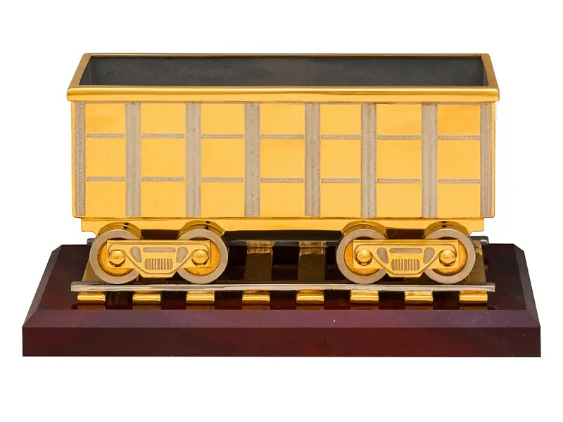 Показать основное фото