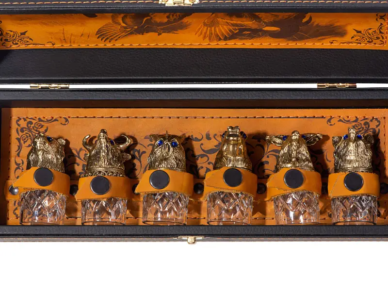 Показать дополнительное фото 1