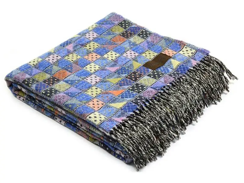 Показать основное фото