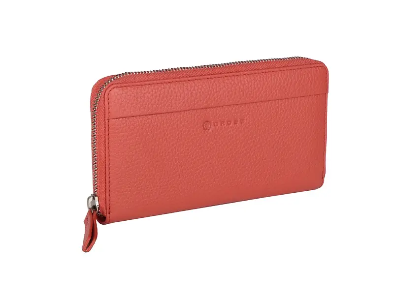 Показать основное фото