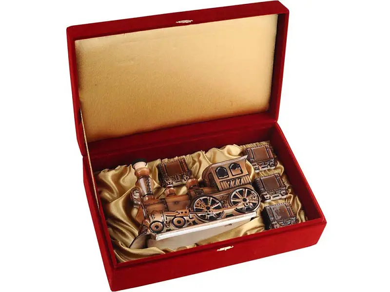 Показать дополнительное фото 1