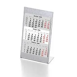 Календарь настольный на 2 года; серебристый; размер 23*10