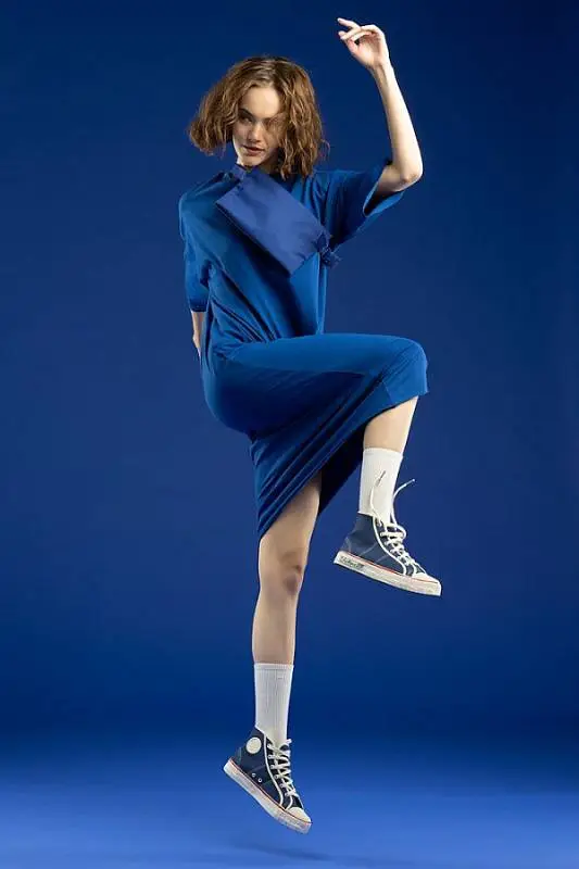 Показать основное фото