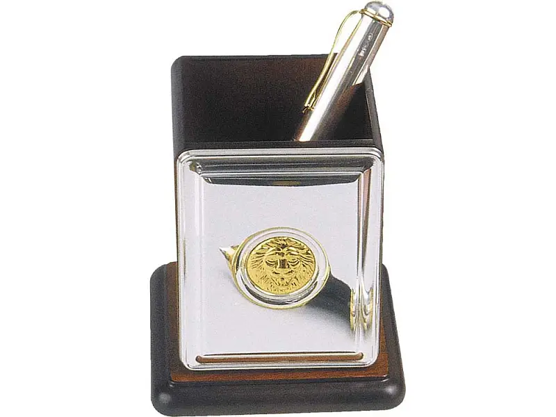 Показать дополнительное фото 1