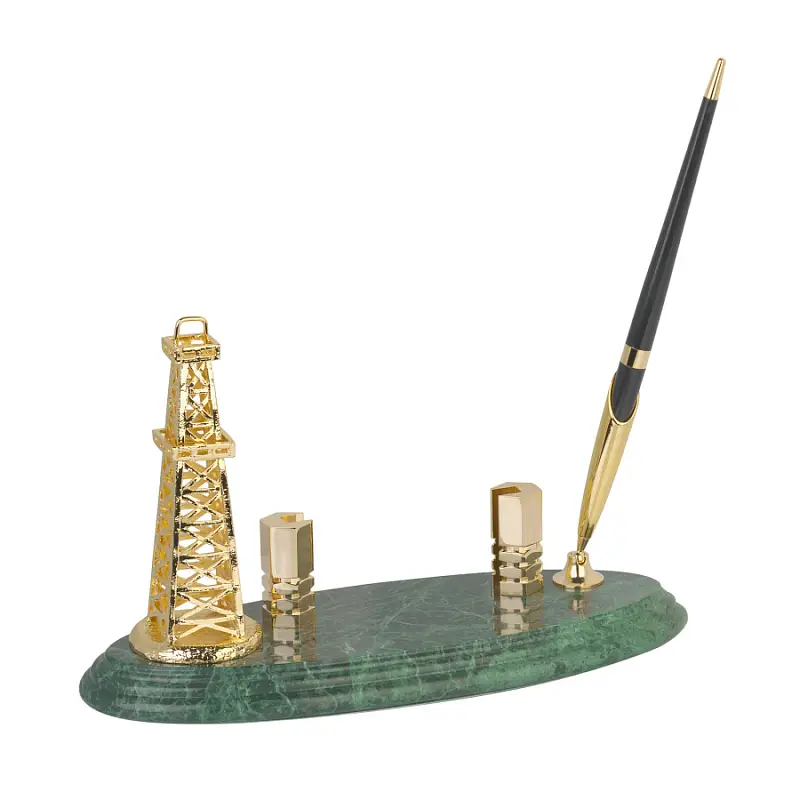 Показать основное фото