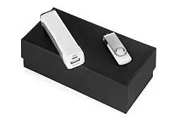 Подарочный набор Flashbank с флешкой и зарядным устройством